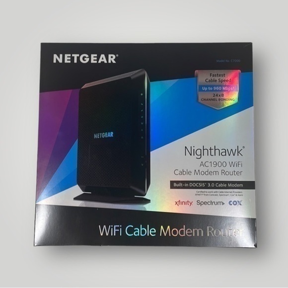NETGEAR | Nighthawk AC1900 Cable Modem + Router - Picture 2 of 7